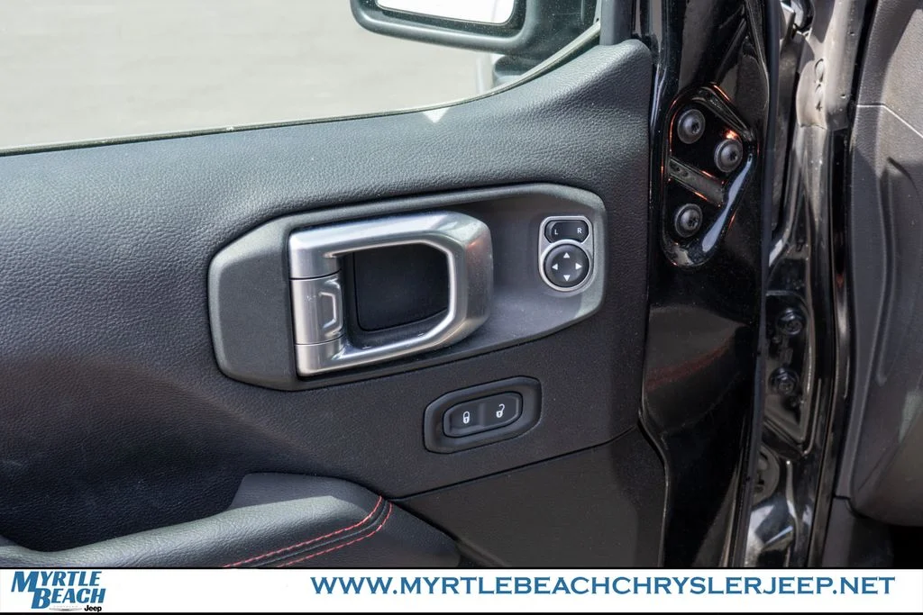 Certified Used 2023 Black Clearcoat Jeep Rubicon image 16