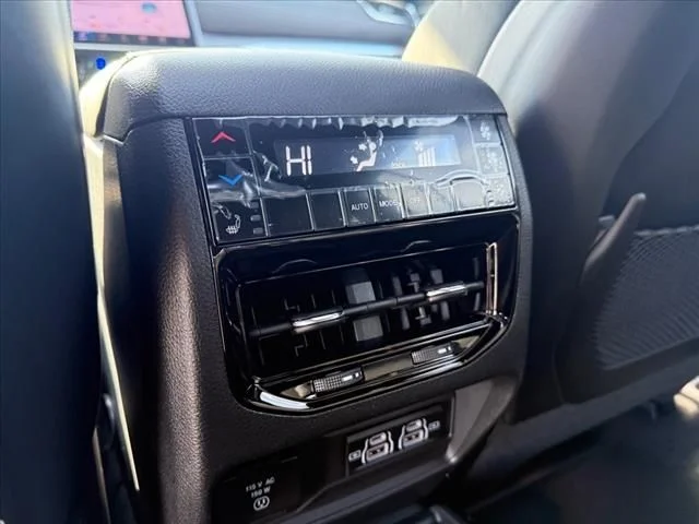 2025 Jeep Grand Cherokee L Overland - Photo 23