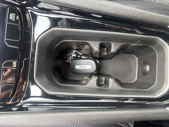 New 2026 Joose (DISC) Jeep Latitude Altitude image 31