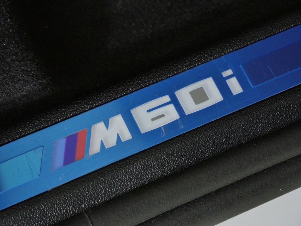 New 2027 Mineral White Metallic BMW M60i image 23