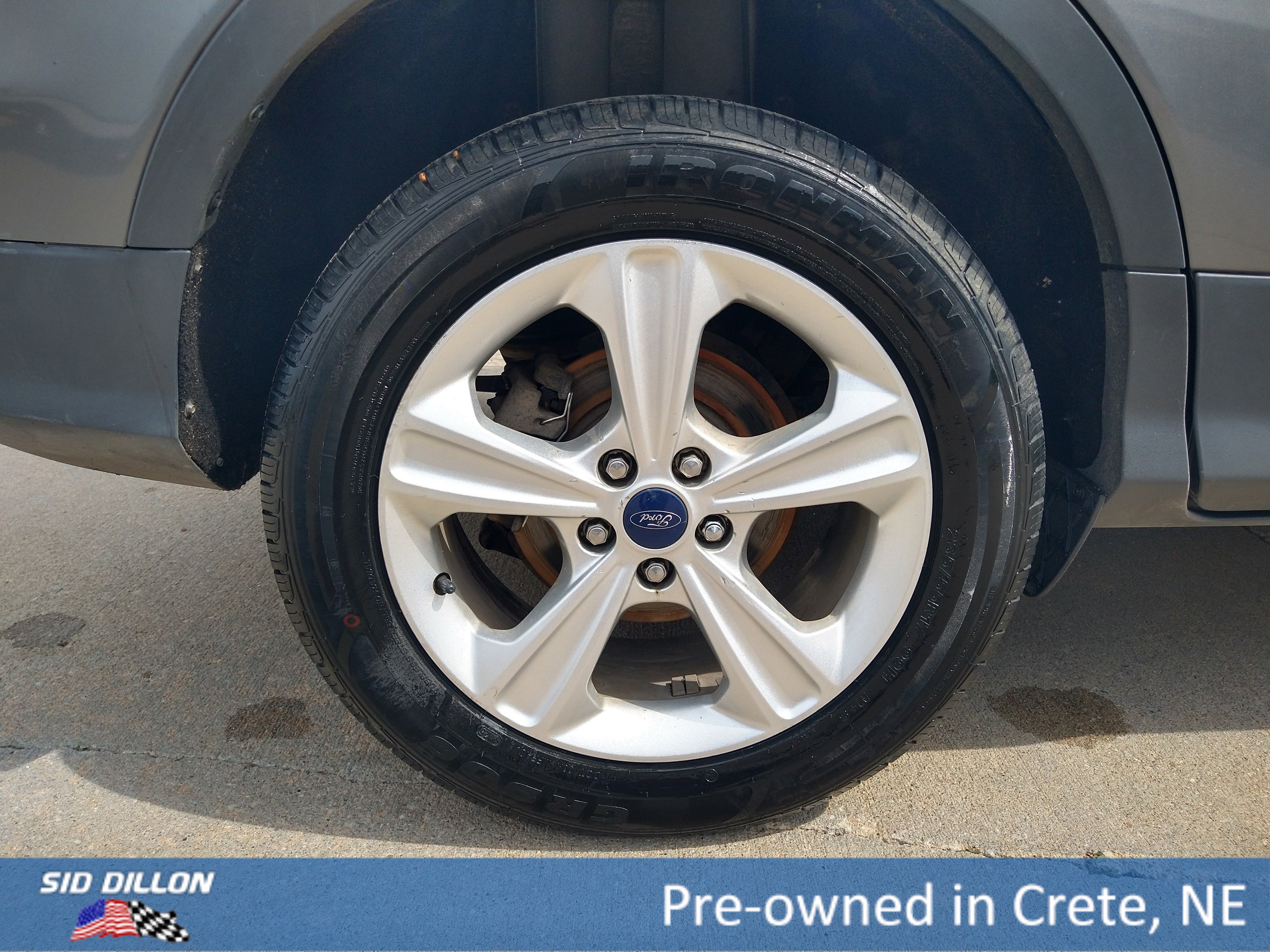 Used 2014 Sterling Gray Metallic Ford SE image 9