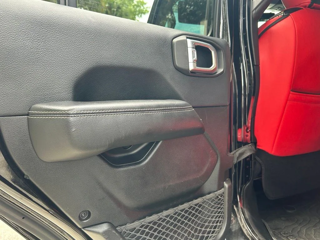 Used 2018 Black Jeep Unlimited Sahara image 45