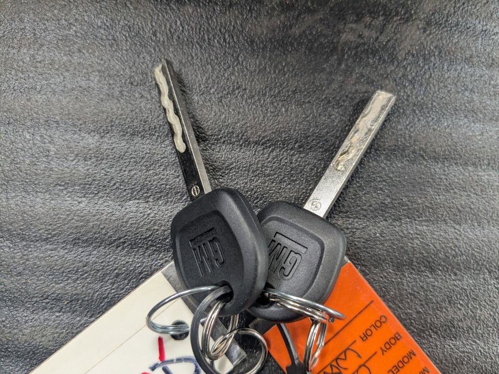 2025 Chevrolet Express Cargo Work Van - Photo 26