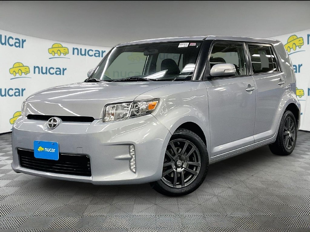 Used 2013 Silver Scion 10 Series image 3