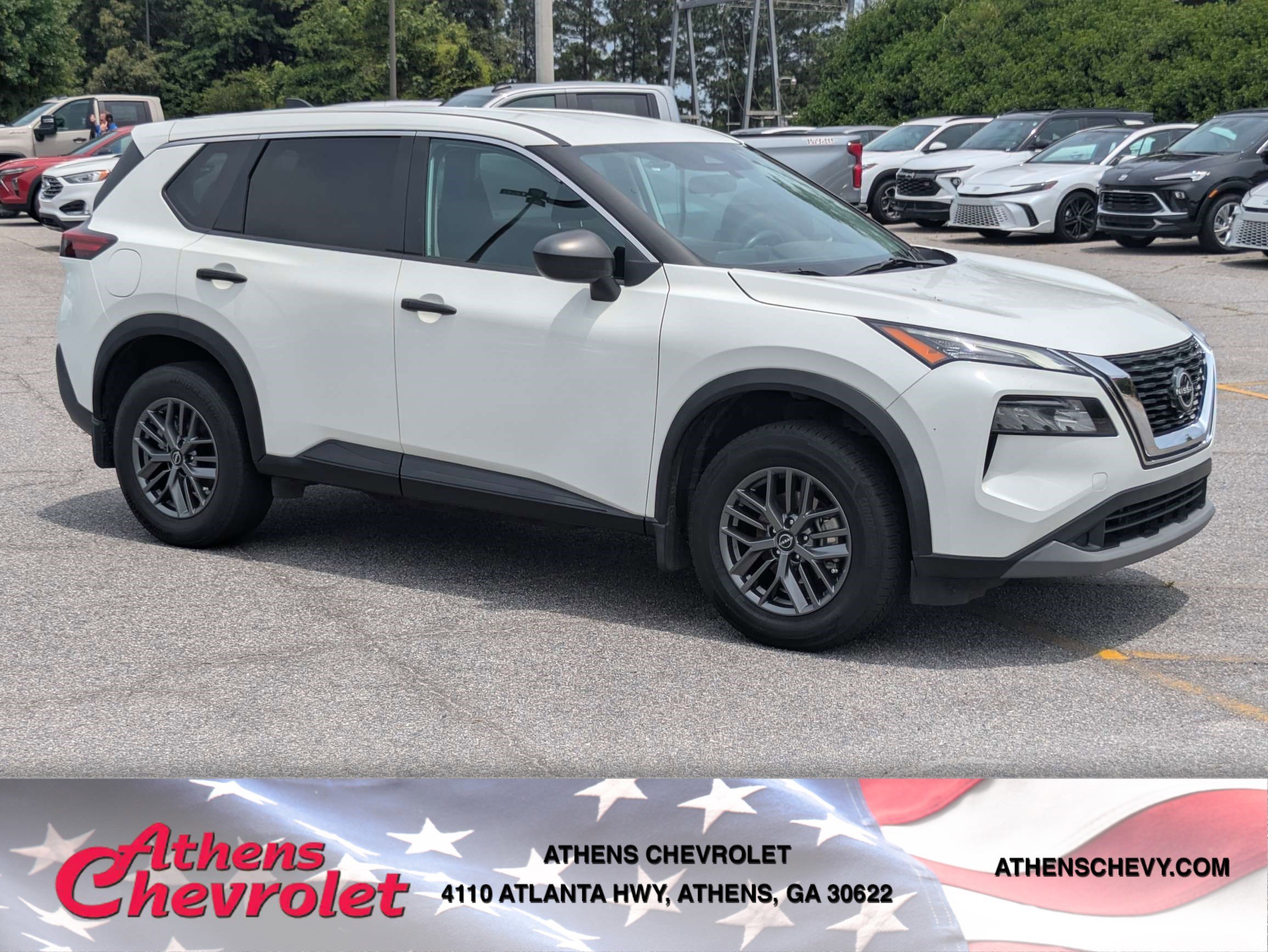 2023 Nissan Rogue S FWD's photo