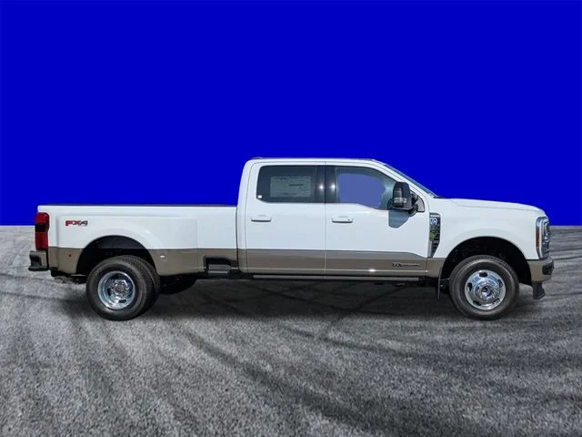 New 2026 Oxford White Ford F-350® King Ranch® image 3