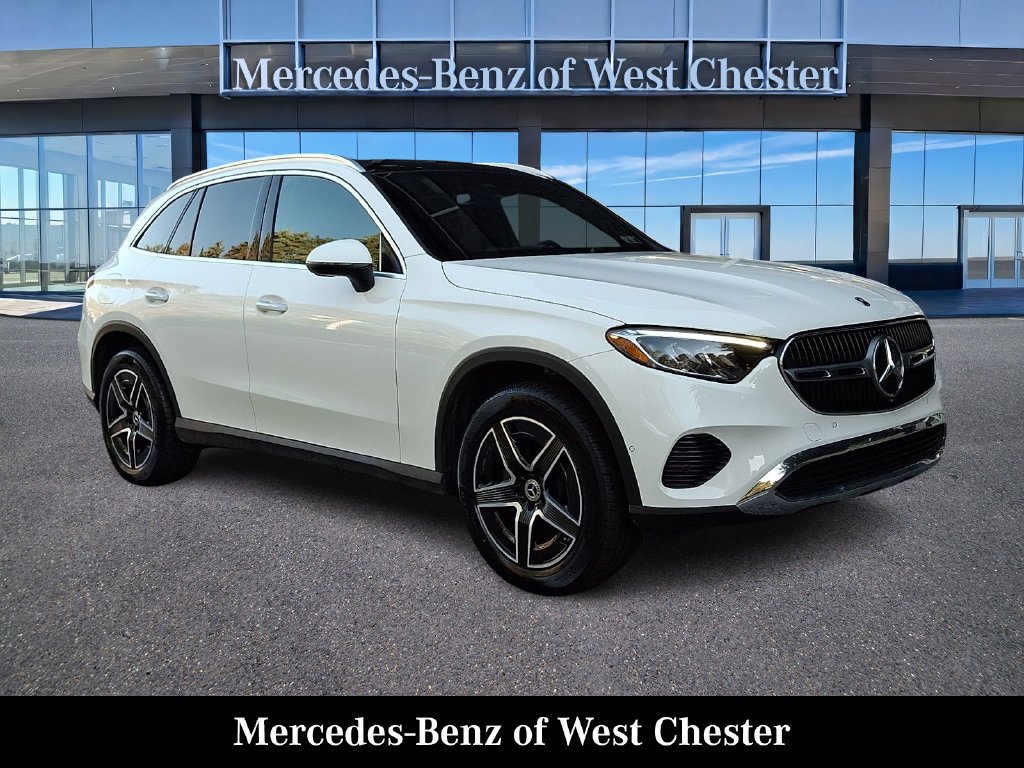 2026 Mercedes-Benz GLC 300 AWD 4MATIC® photo 1