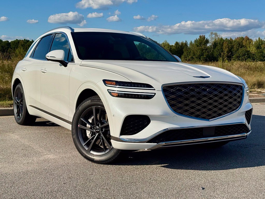 2027 Genesis GV70