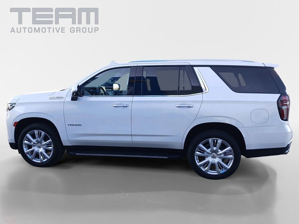 Used 2023 Iridescent Pearl Tricoat Chevrolet High Country image 4