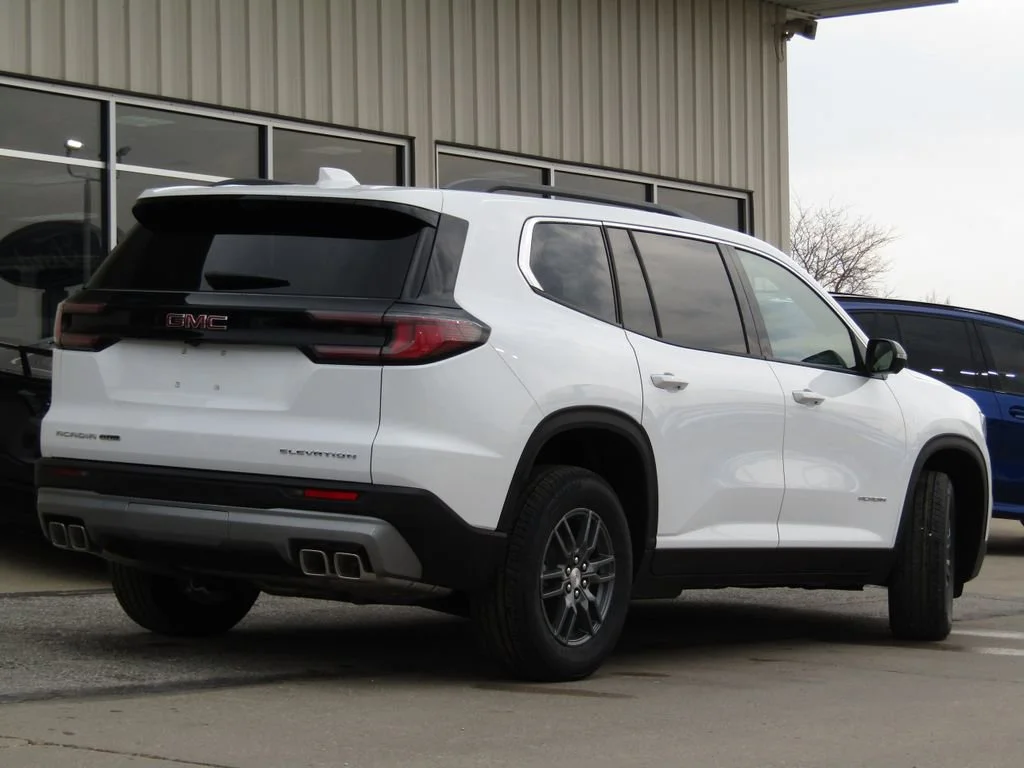 New 2026 Summit White GMC Elevation image 3