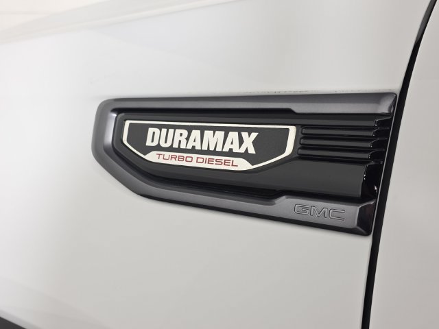 Used 2024 Summit White GMC AT4 image 12