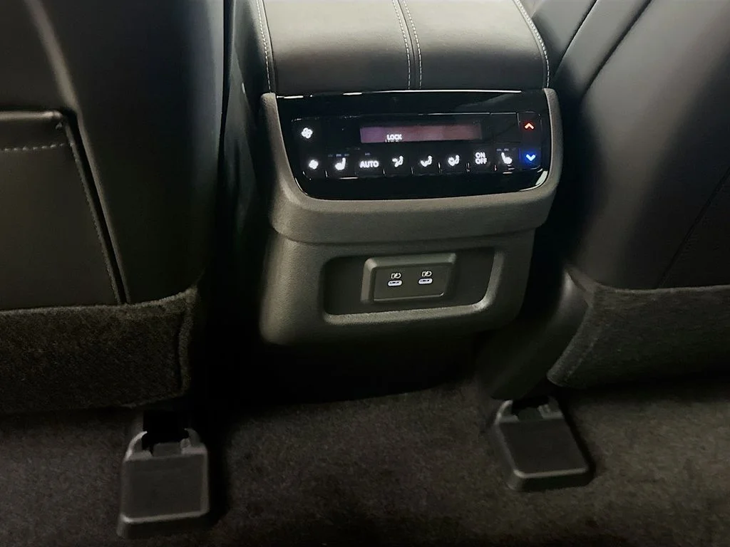 New 2027 2T DEEP EMRD INFINITI SPORT image 29