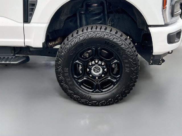 2024 Ford F-350 Super Duty XL - Photo 32