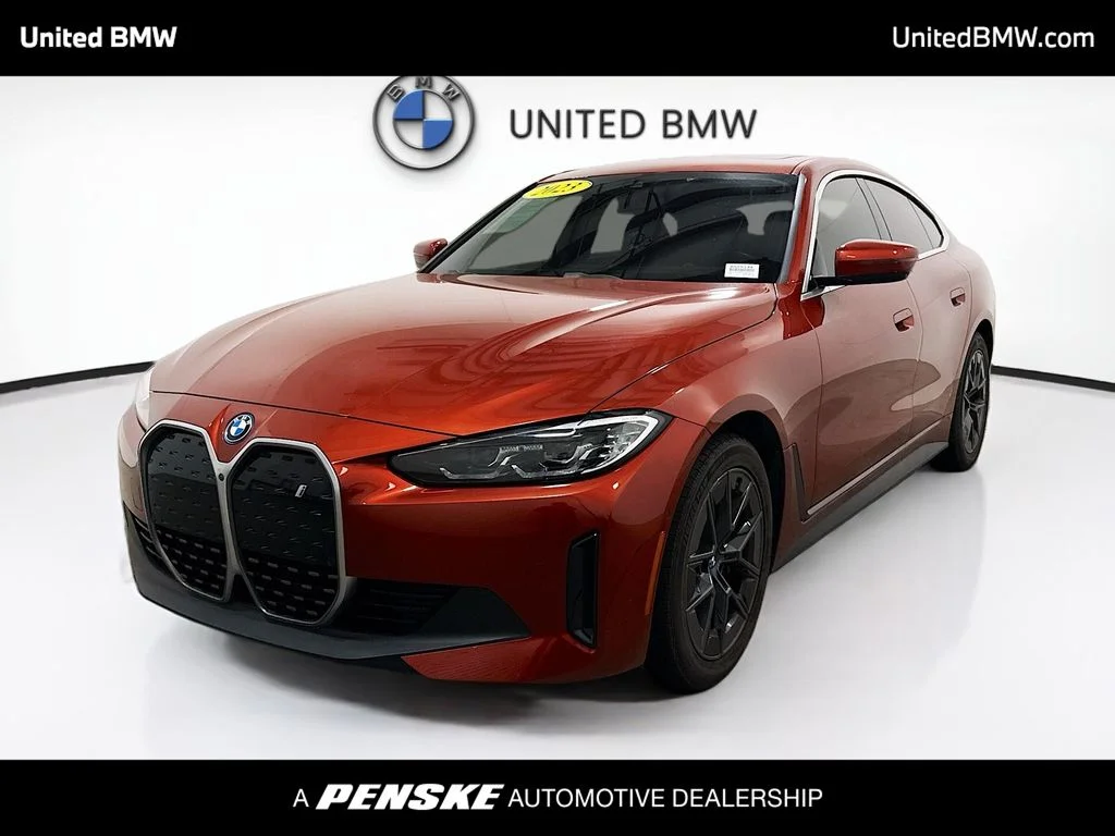 2023 BMW i4 eDrive35's photo
