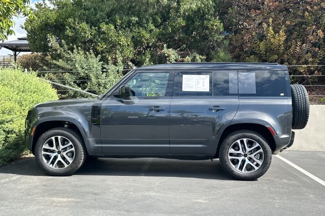 Used 2026 Gray Land Rover S image 2