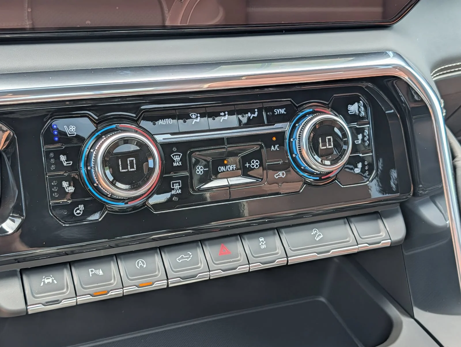 New 2026 Glacier White Tricoat GMC Denali Ultimate image 11