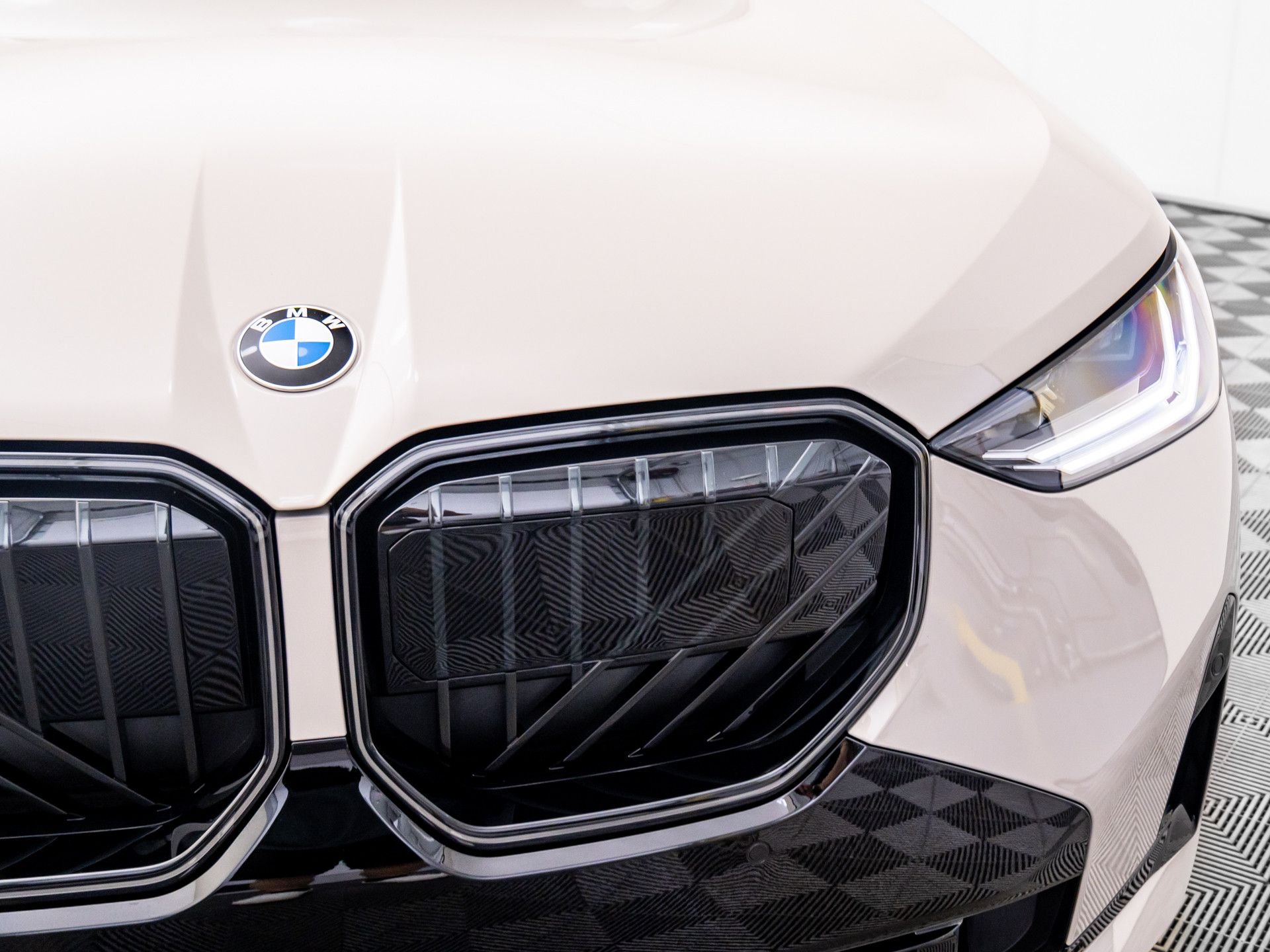 2025 BMW X3 30 - Photo 27