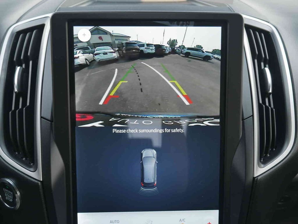 Used 2024 Blue Ford SEL image 33