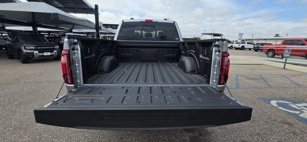 New 2026 Iconic Silver Metallic Ford Lariat® image 9