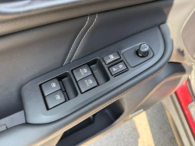 Used 2019 Red Subaru 2.5i image 18