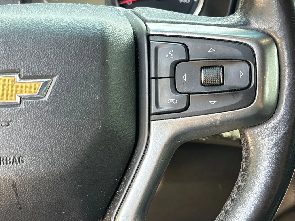Used 2021 Gray Chevrolet LT image 21
