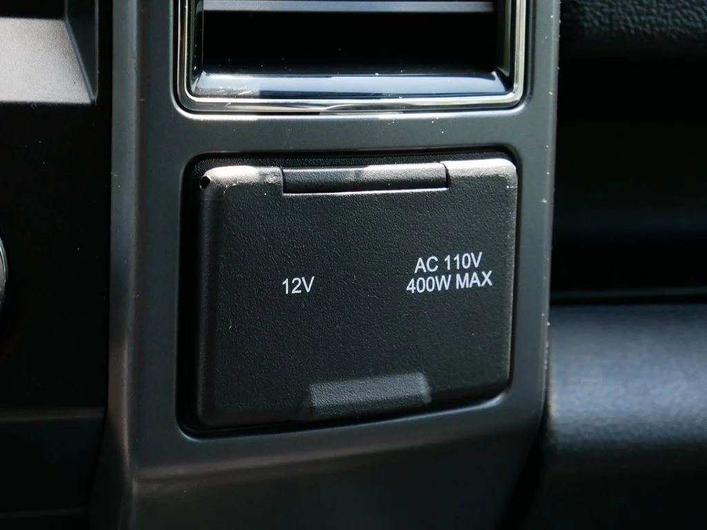 Used 2019 Gray Ford XLT image 25