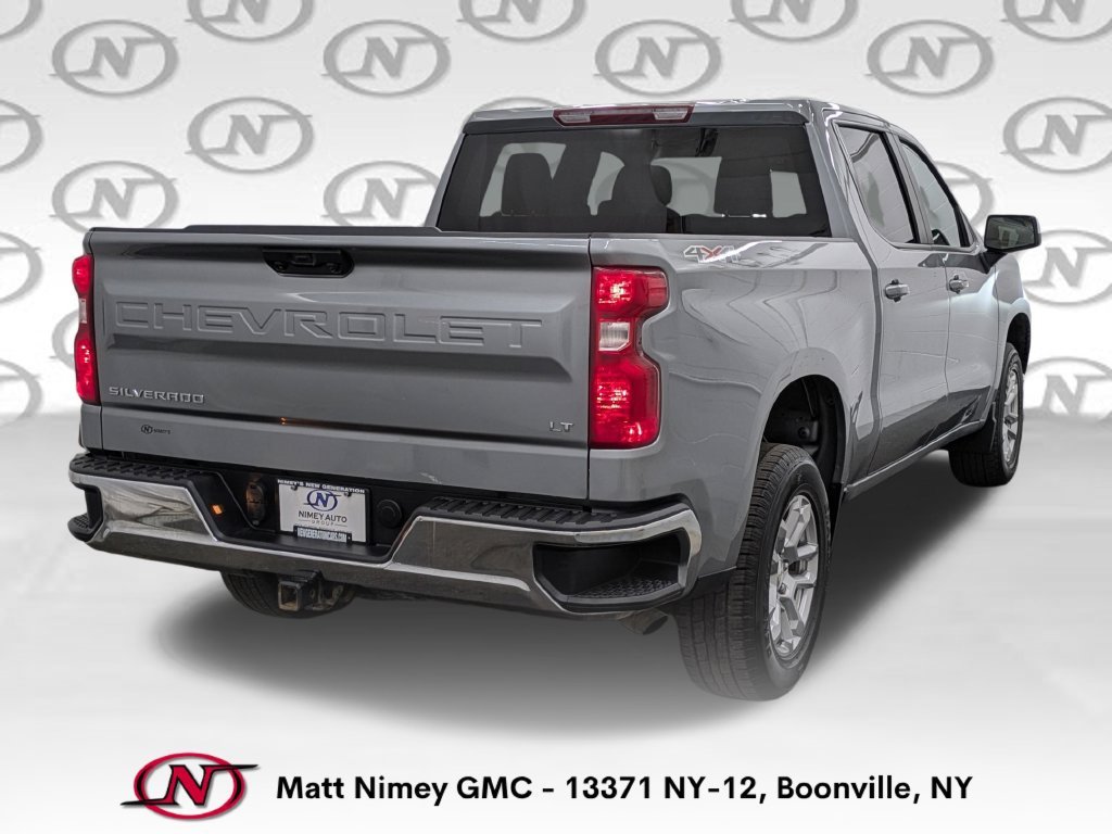 Used 2023 STERLING GRAY METALLIC Chevrolet LT image 3