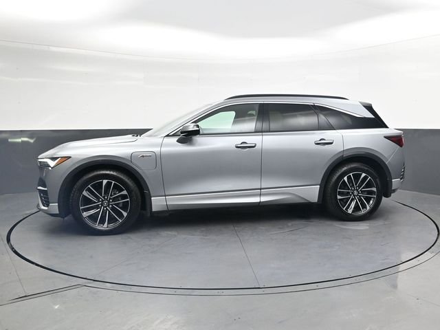 Used 2024  Acura Base image 9