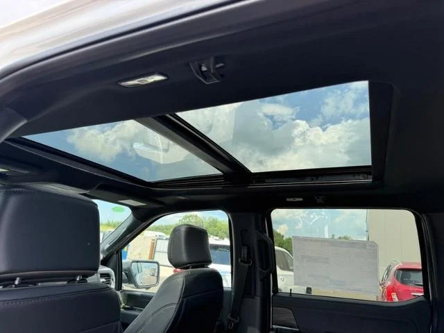 New 2026 Star White Metallic Tri-Coat Ford Lariat® image 34