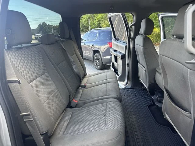 Used 2018 Silver Ford XLT image 11