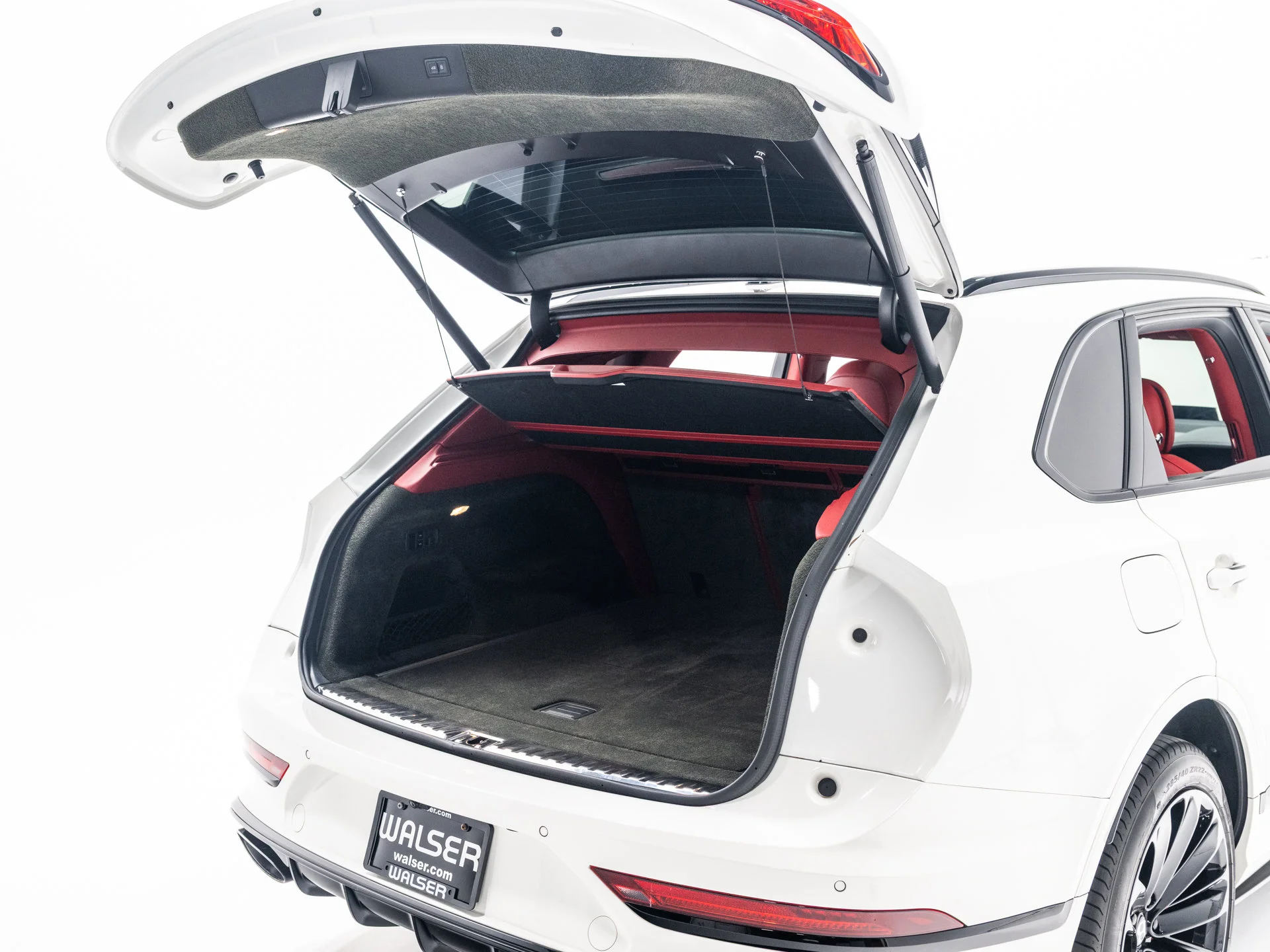 Used 2021 Glacier White Bentley Speed image 74