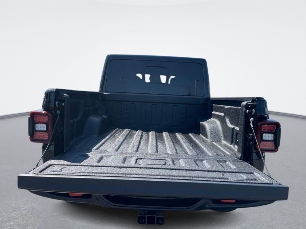 New 2026 Black Clear-Coat Exterior Paint Jeep Rubicon X image 12