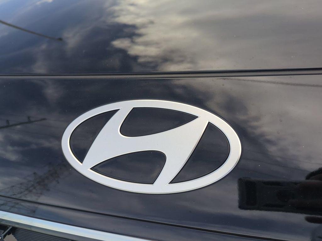 New 2027 Black Hyundai Calligraphy FWD image 15