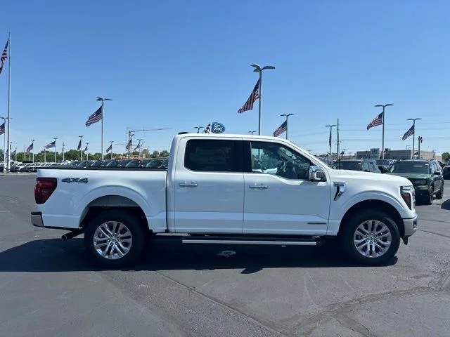New 2025 Star White Metallic Tri-Coat Ford Lariat® image 5