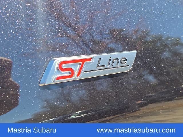 Used 2025 Black Metallic Ford ST-Line image 5