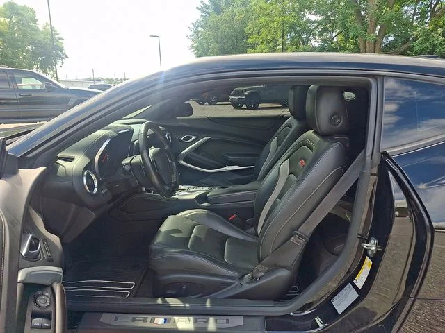 Used 2018 Black Chevrolet SS image 13
