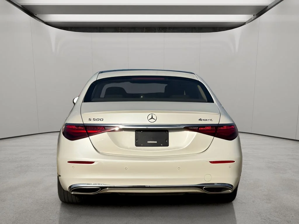 Used 2023 MANUFAKTUR Diamond White Mercedes-Benz S500 4MATIC® image 5