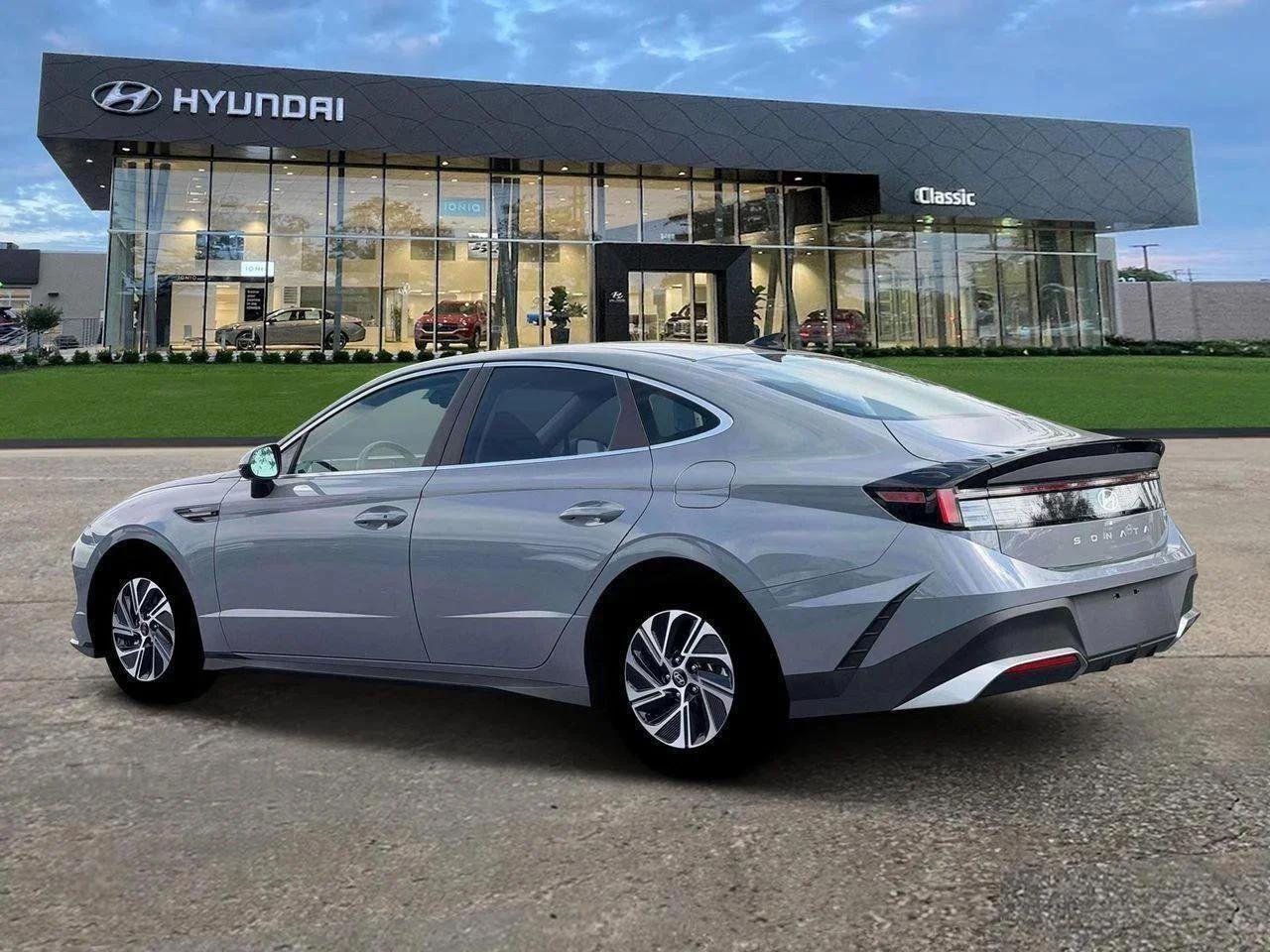 New 2026 Transmission Blue Pearl Hyundai Blue image 4