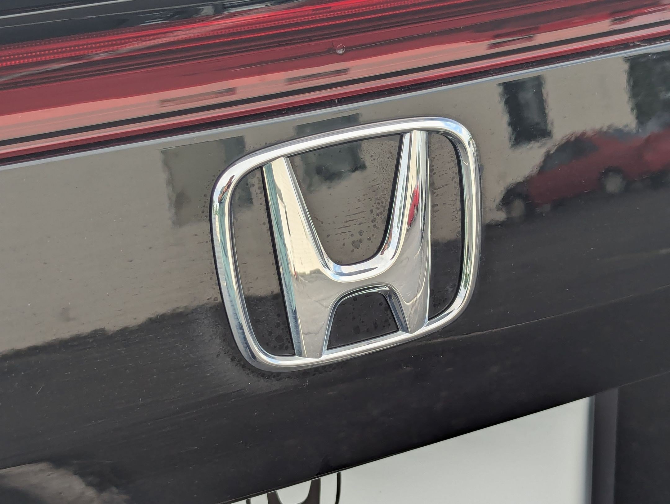 Certified Used 2024 Crystal Black Pearl Honda LX image 57