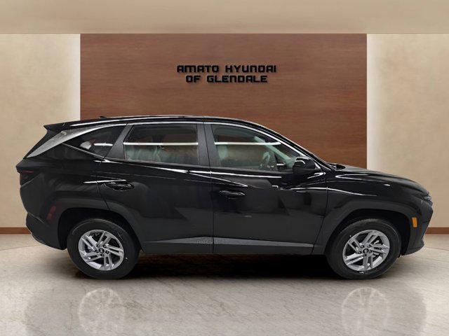 New 2026 Black Hyundai SE AWD image 7