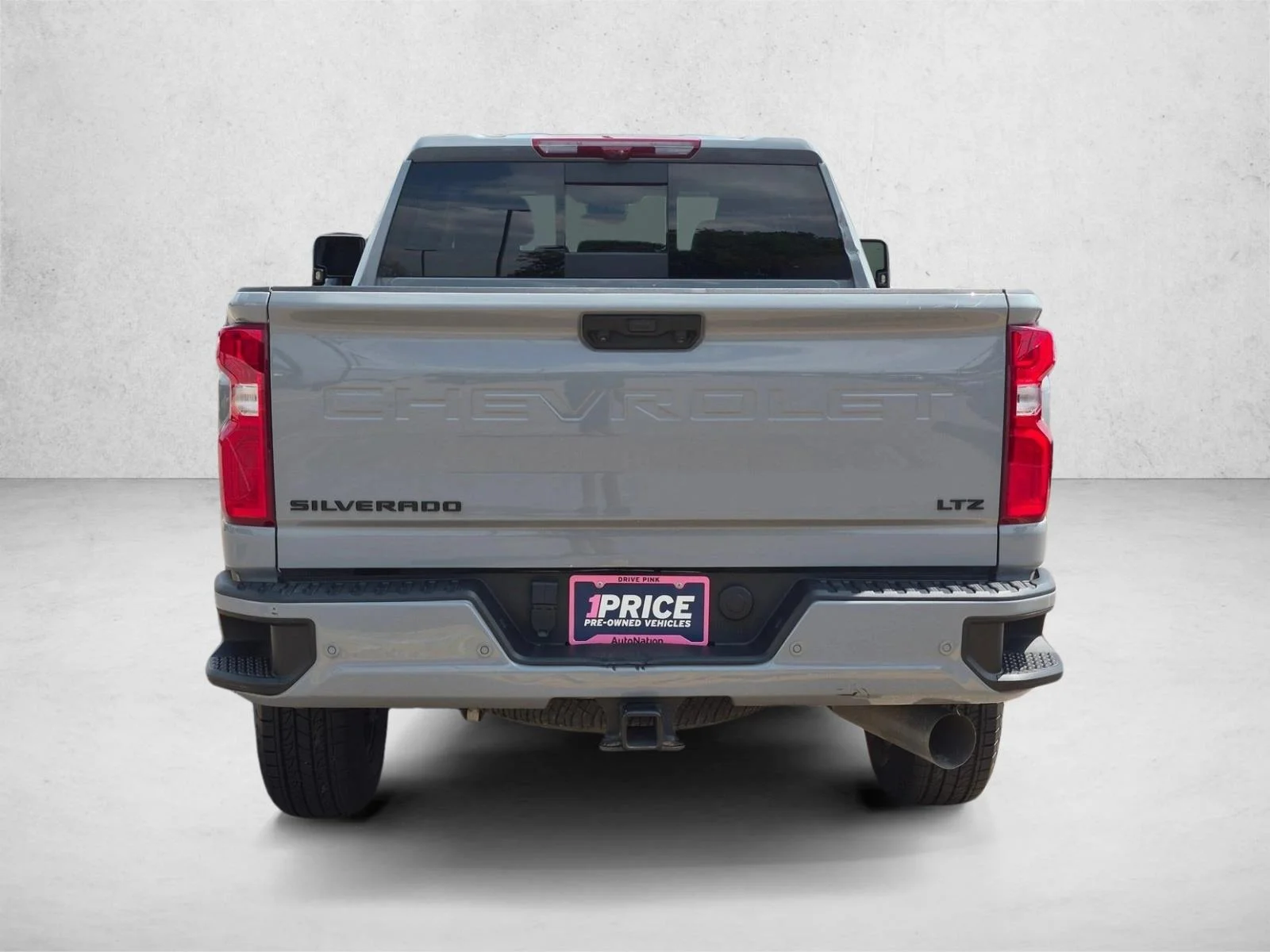 Used 2024 Slate Gray Metallic Chevrolet LTZ image 6