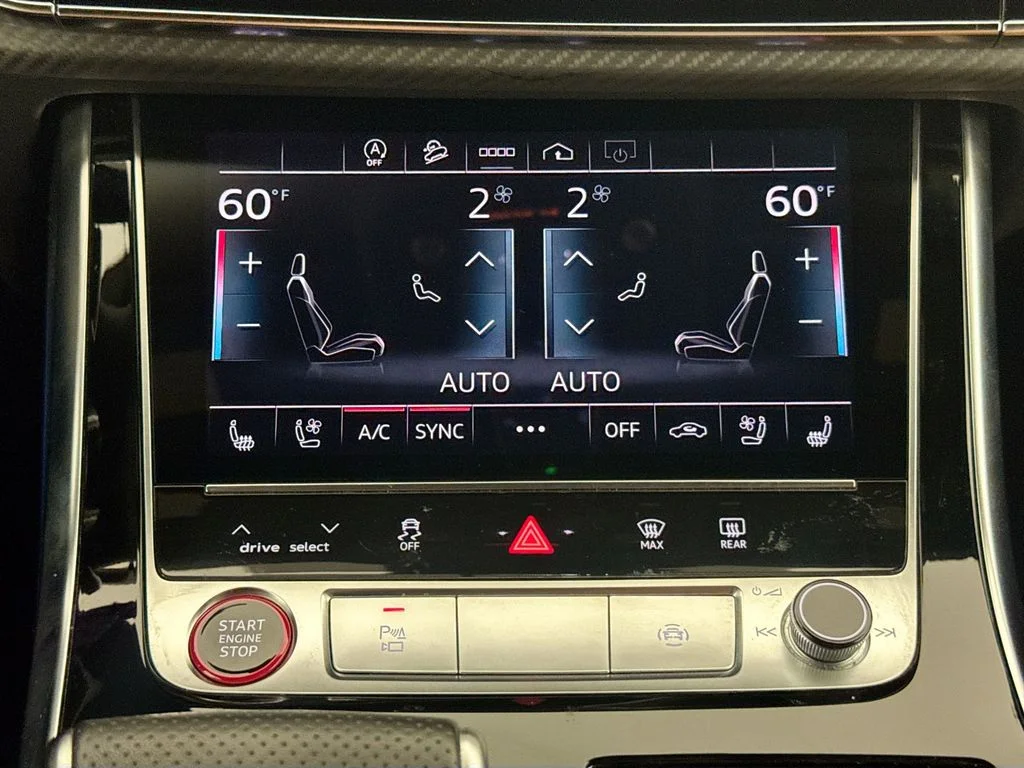 Used 2023 Mythos Black Metallic Audi 4.0T image 21