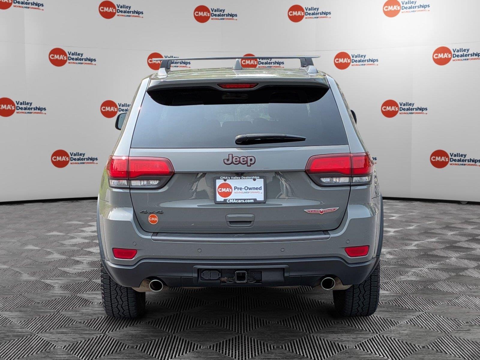 Used 2021 Sting-Gray Clearcoat Jeep Trailhawk image 6