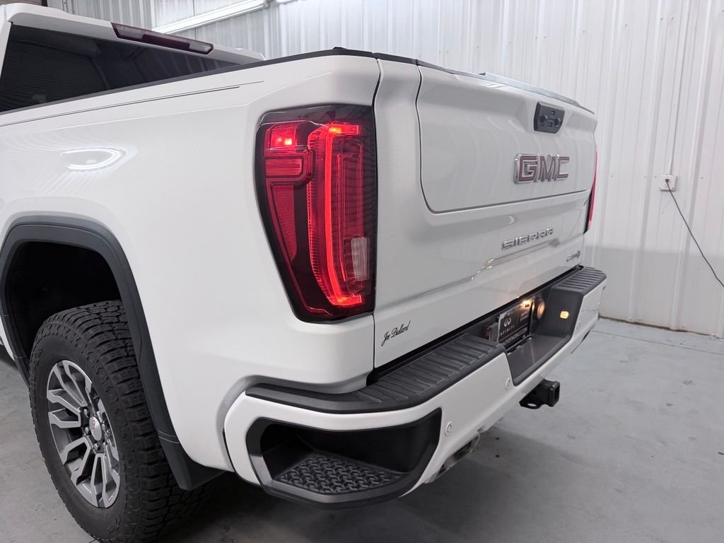 Used 2023 White GMC AT4 image 39