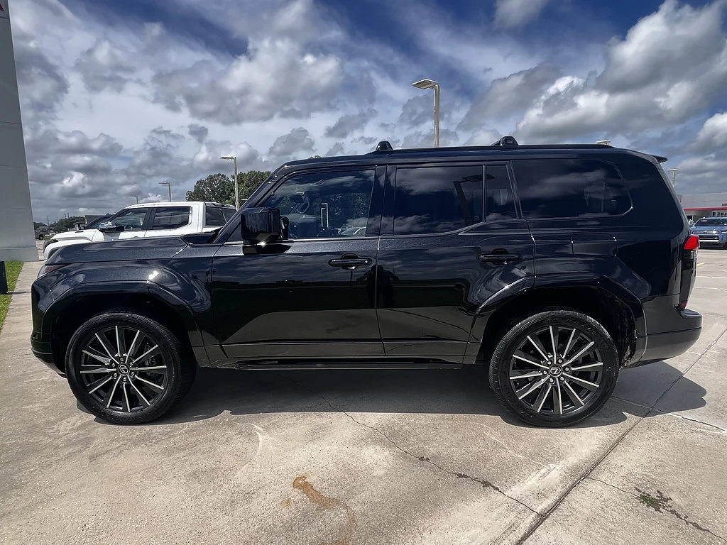 Used 2024 Caviar Lexus Luxury+ image 6