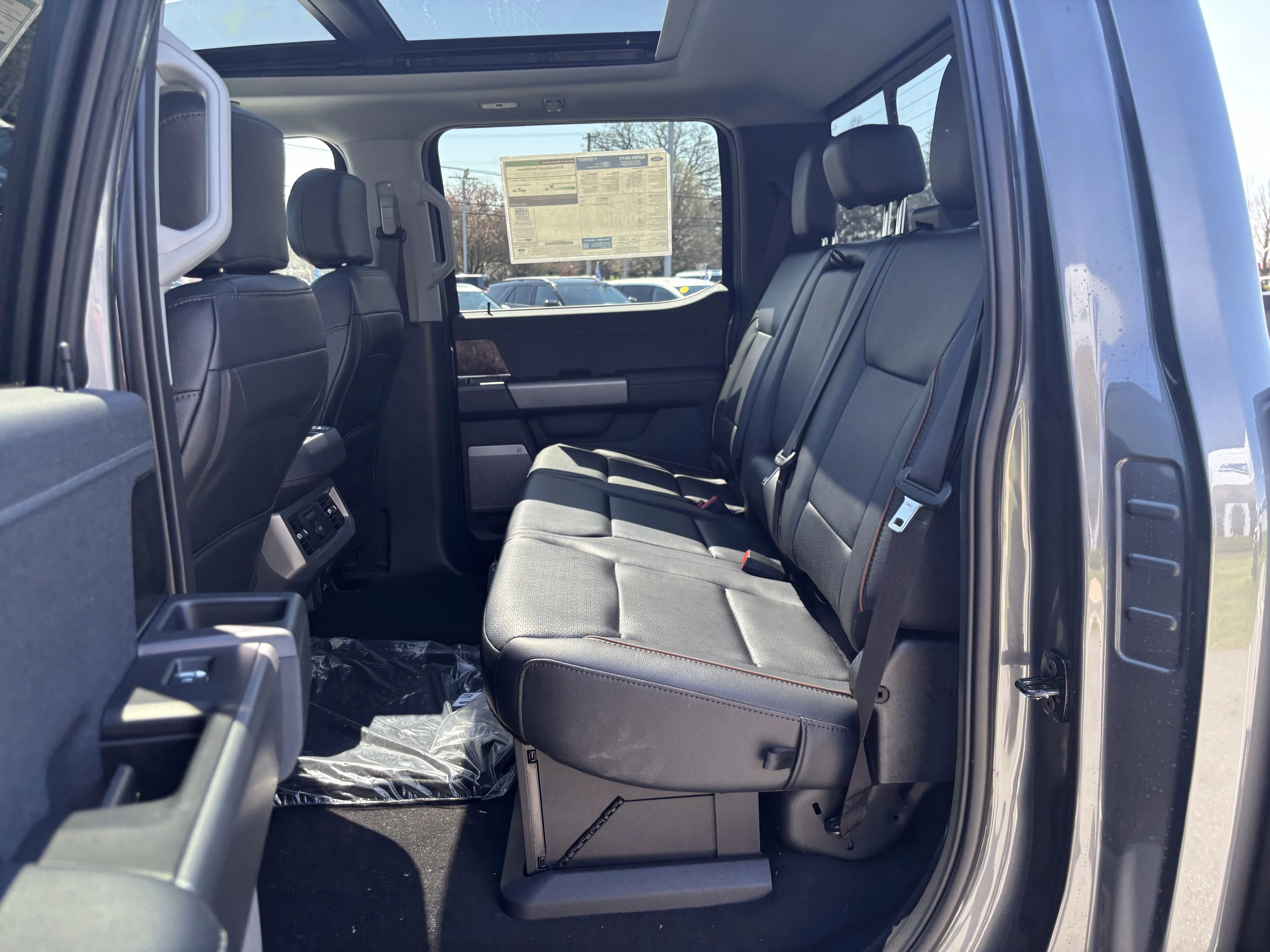 New 2026 Carbonized Gray Metallic Ford F-250® Lariat® image 32