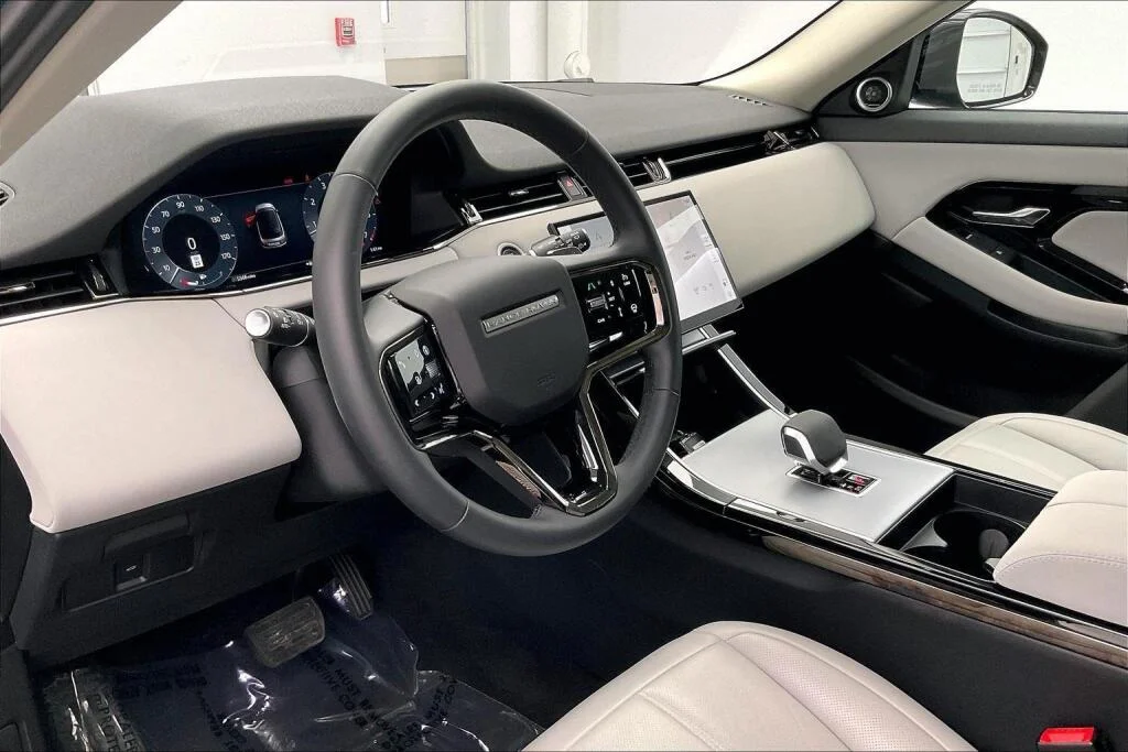 2025 Land Rover Range Rover Evoque S - Photo 12