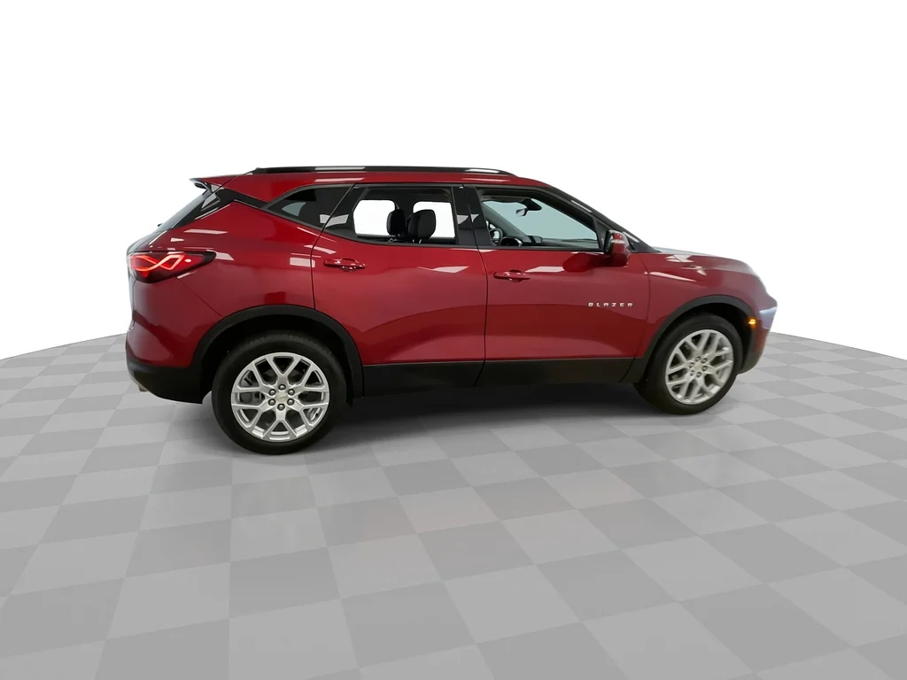 Used 2024 Radiant Red Tintcoat Chevrolet LT image 2