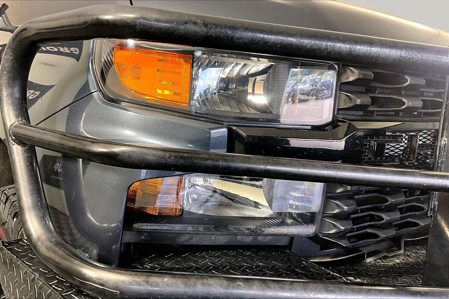 Used 2020 SHADOW GRAY METALLIC Chevrolet Custom Trail Boss image 25