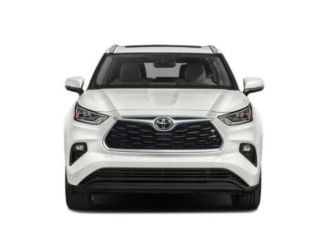 Used 2020 Midnight Black Metallic Toyota XLE image 7